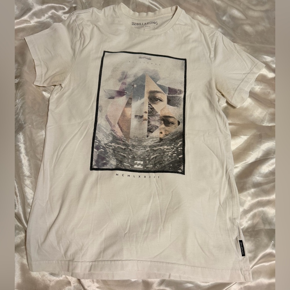 Billabong White Graphic Tee for Men